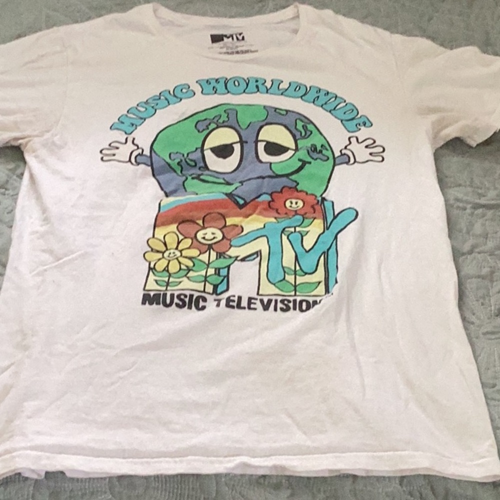 White Music Worldwide shirt
